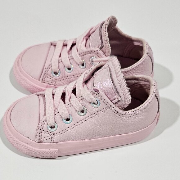 Converse Girl Baby Toddler Pink Leather Size 5 Sneakers - Picture 3 of 11